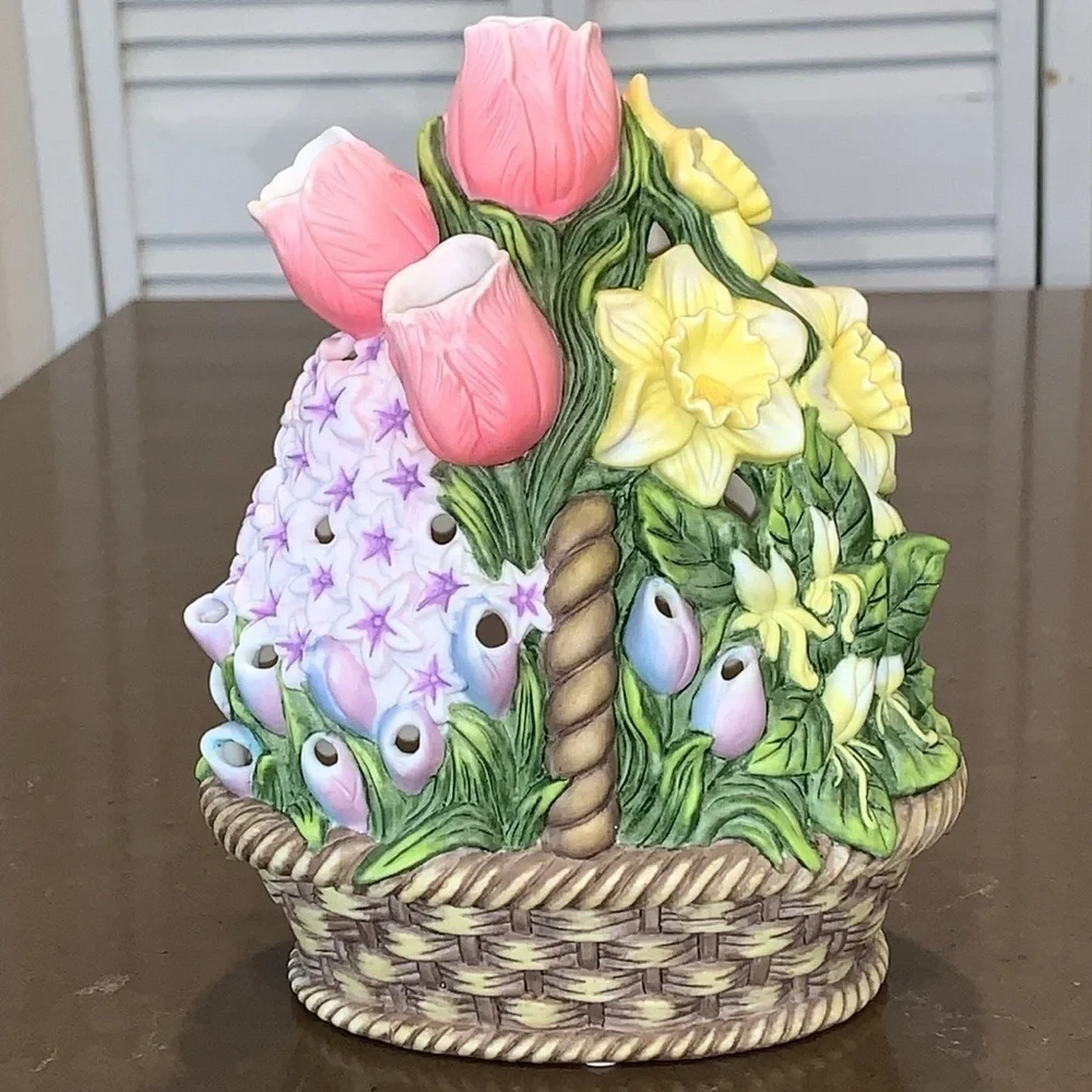 NiB PartyLite Floral Bouquet Tealight Candle Holder P7747 - Picture 2 of 8